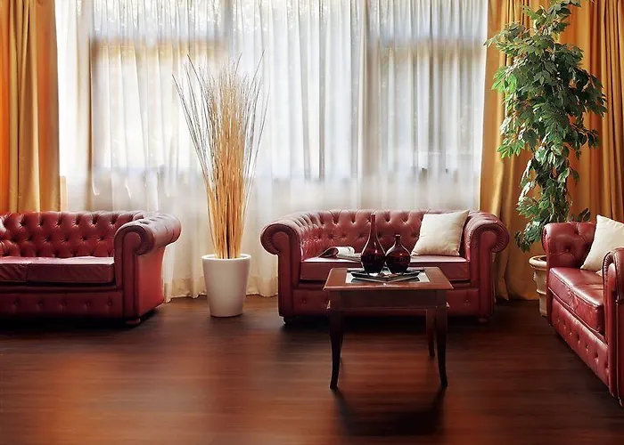 C-hotels Club House Hotel 4*